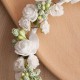 WIANEK dla małej Druhny z różyczkami i ryżykiem biało-zielony z kokardą (095)