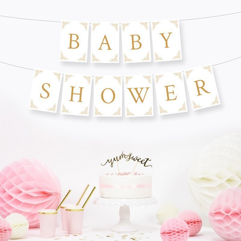 Girlanda z literek tworzących napis Baby Shower